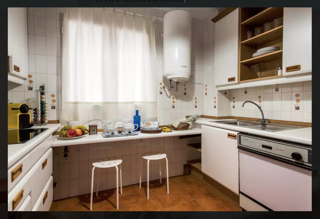 Apartamento Carlos Canal Севиля Екстериор снимка
