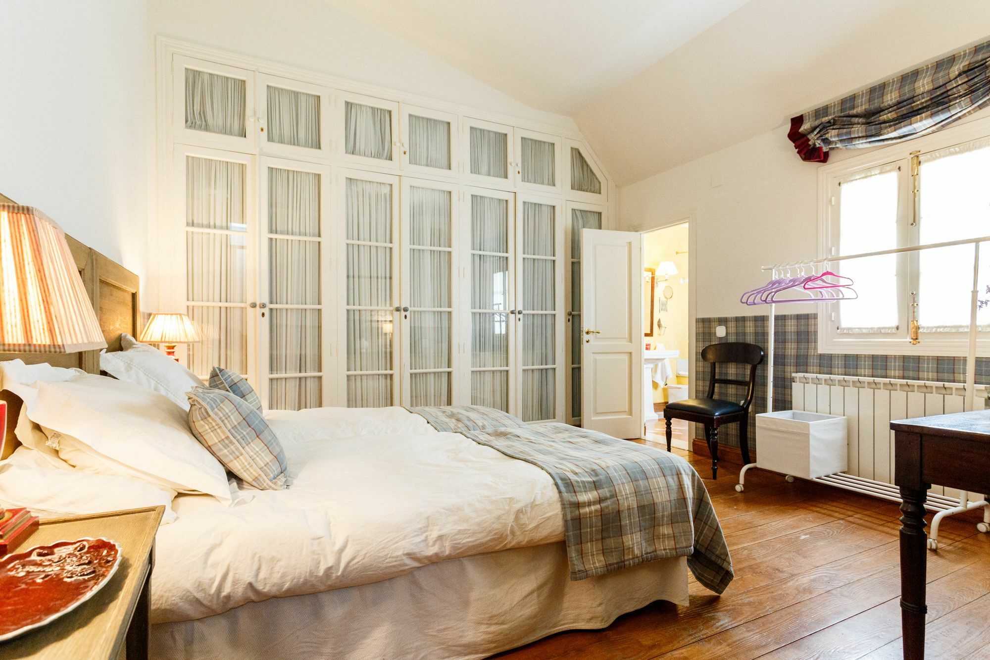 Apartamento Carlos Canal Севиля Екстериор снимка